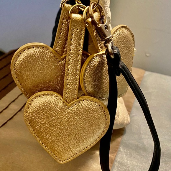 Betsy Johnson Makeup Wristlet - Picture 4 of 5